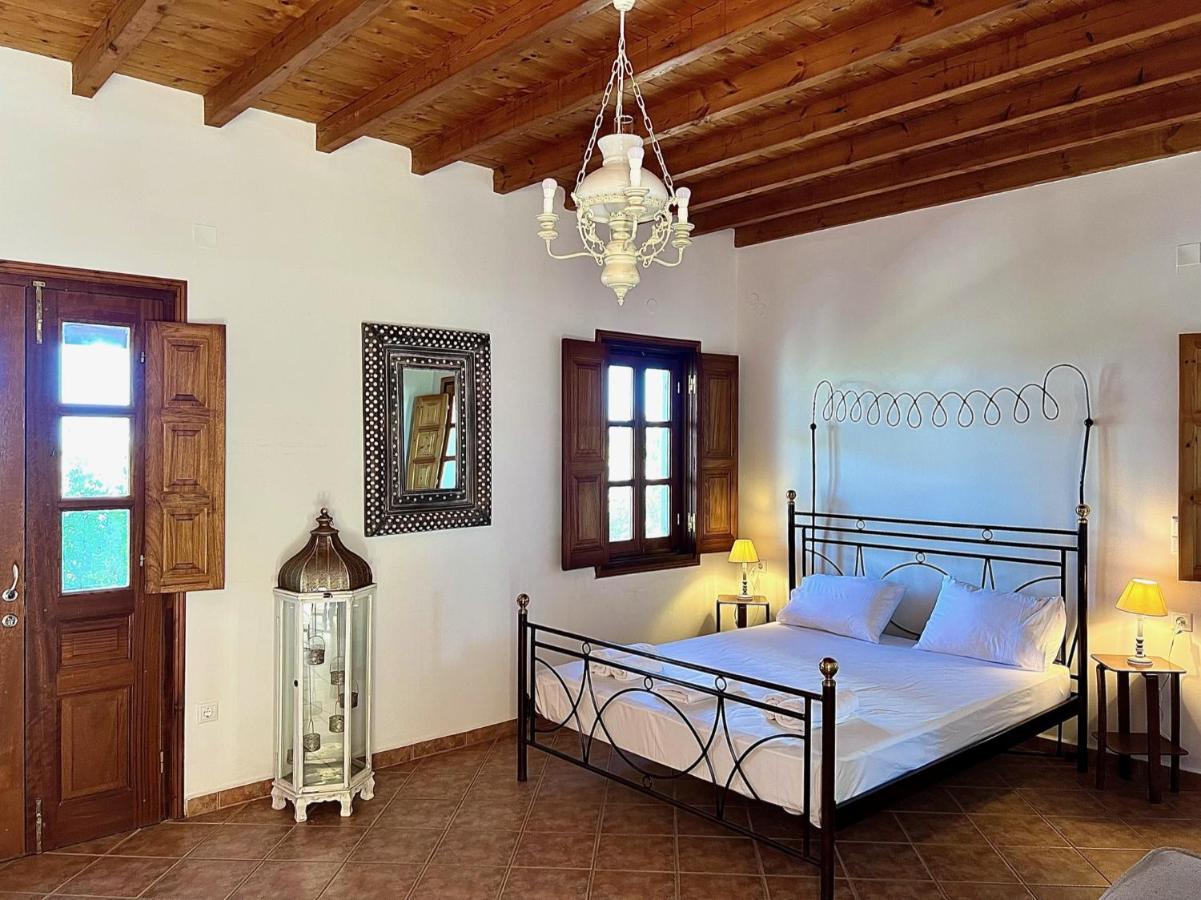 Litois Houses Patmos Sapsila エクステリア 写真
