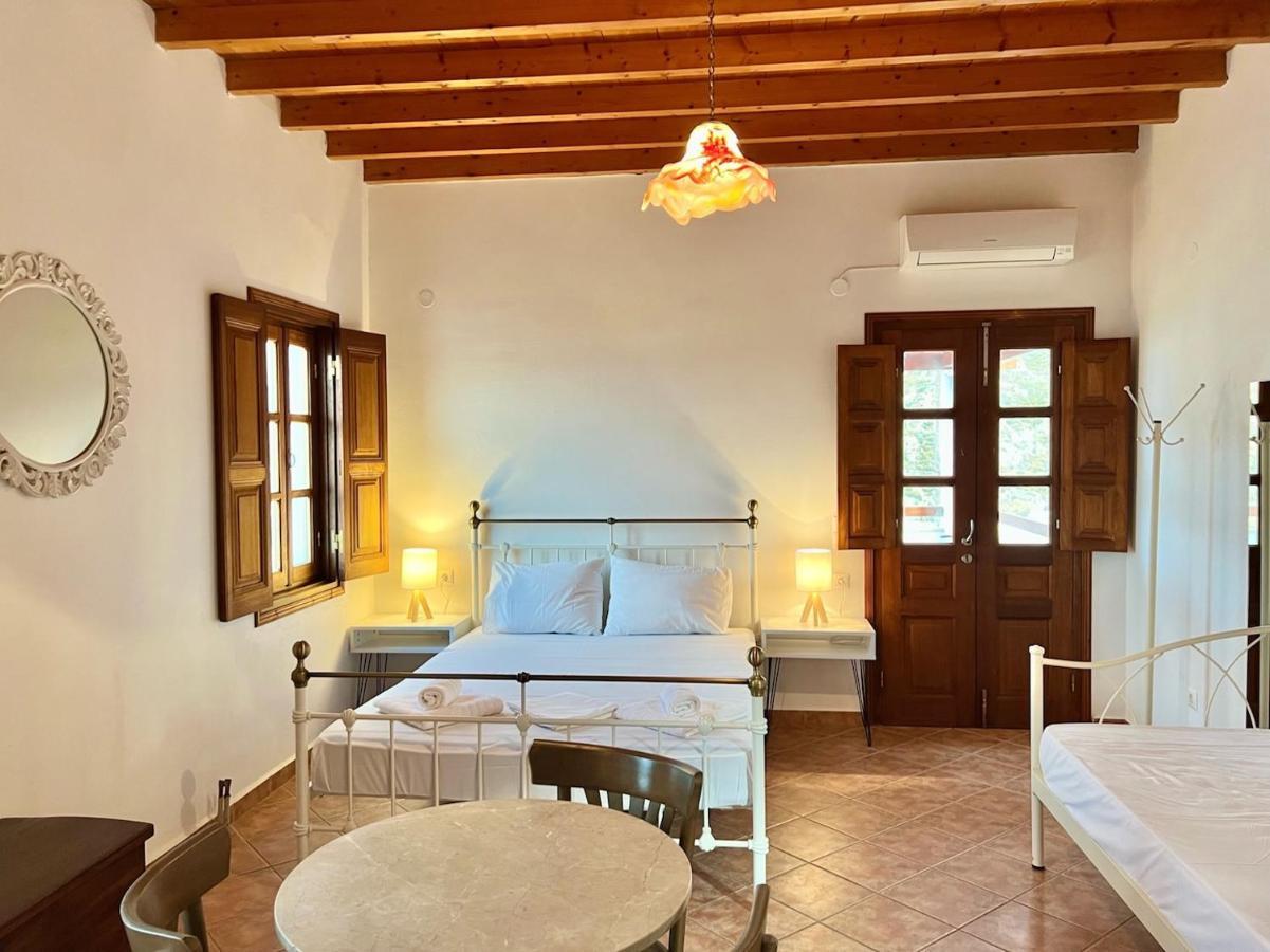 Litois Houses Patmos Sapsila エクステリア 写真