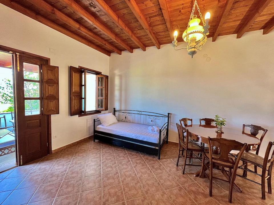 Litois Houses Patmos Sapsila エクステリア 写真