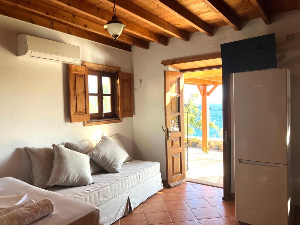 Litois Houses Patmos Sapsila エクステリア 写真